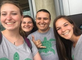 Study abroad students in Costa Rica