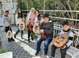 Volunteer with Palestinian Children with Project Hope
