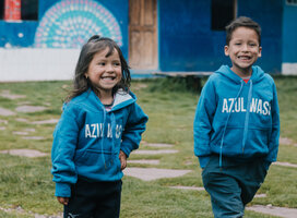Azul Wasi kids