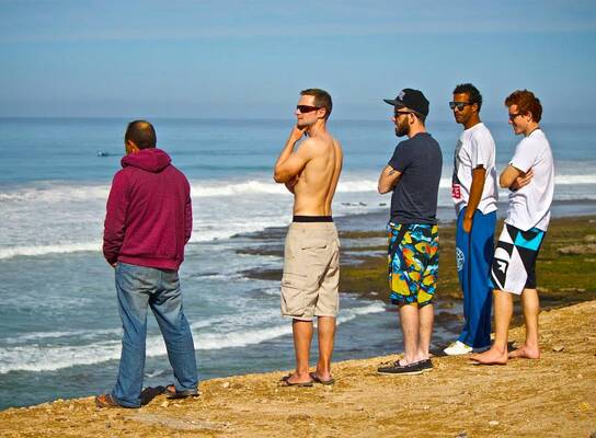 Surf coaching during the surf instructor course in Taghazout Morocco