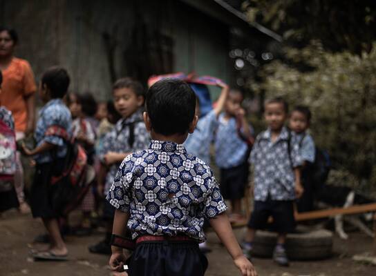 kids playing lombok village