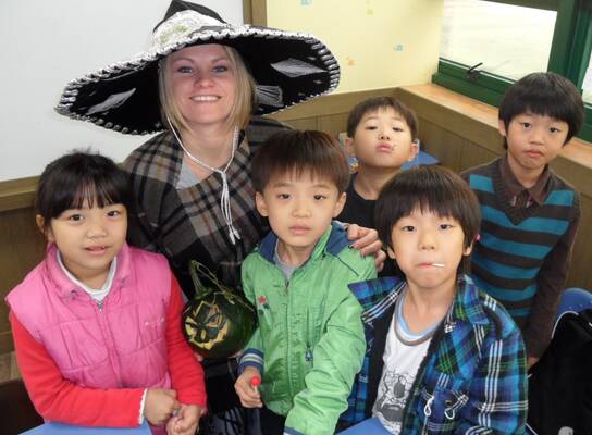 Tiffany Teacher and class