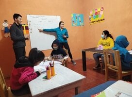 Volunteers Teaching English