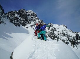 Group shot at Snow Lake at Alpental