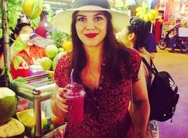Grab a smoothie made of fresh fruit!