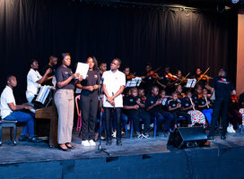 MHT students performing at the MM charity concert 2024 