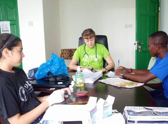 GXVO Volunteers working in hospital