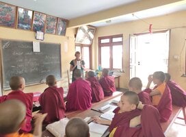 Volunteer in Buddhist Monastery in Nepal