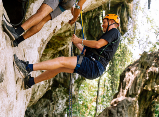 Rock climbing course in Thailand
