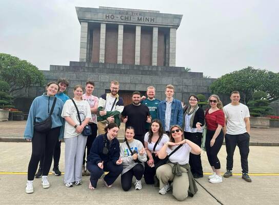 Zooming Around the World – Online TEFL in Action
