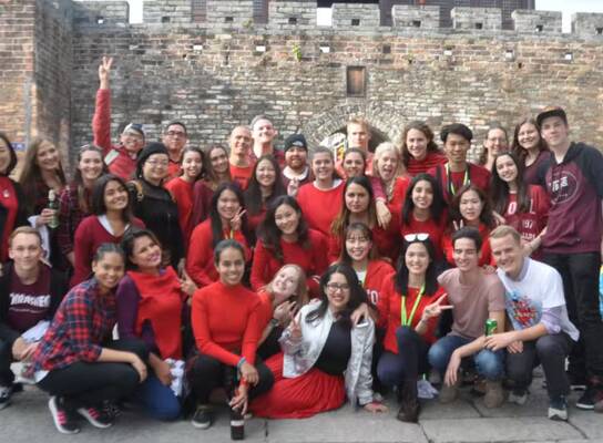 au pairs at Dapeng ancient city during Chinese culture trip