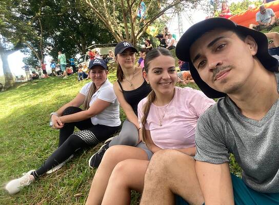 Making Friends in Costa Rica