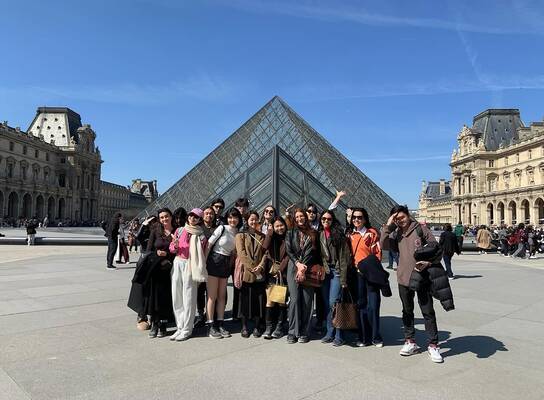 Spring outing at Louvre
