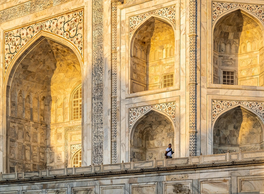 Taj Mahal at sunrise