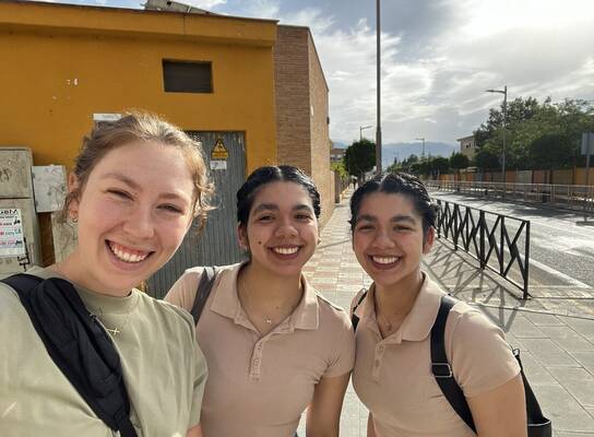 Community Engagement in Granada, Spain!