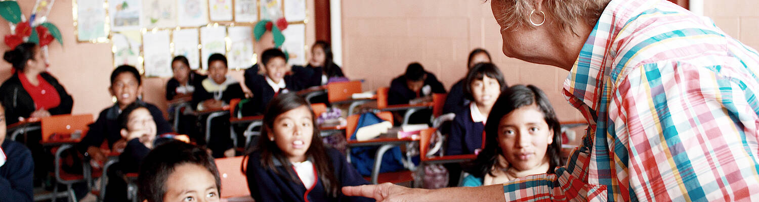 Guatemala: In &amp; Beyond the Classroom with Discover Corps
