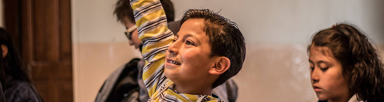 Teach English to Ecuadorians at Local Dreamers!
