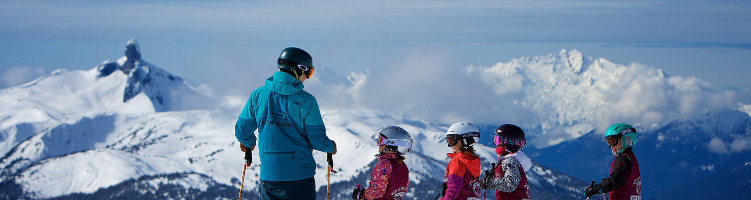 Ski Courses & High-Paying Jobs in Canada: Peak Adventures Await