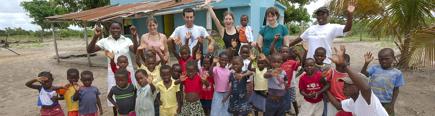 Cultural Explorer: A Global Gap Year Adventure 
