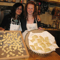AFS Exchange Students in Italy making pasta
