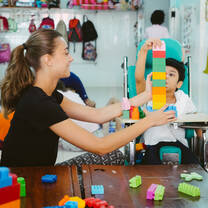 Special Needs volunteer in Vietnam