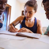 Affordable Community Development Volunteer Projects with IVHQ