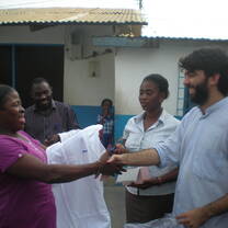 Volunteer in Ghana with UBELONG - best reviews! Go: ubelong.org