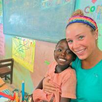 Volunteer in Ghana with UBELONG - best reviews! Go: ubelong.org