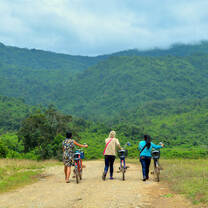 Volunteer in Laos with UBELONG - best reviews! Go: ubelong.org