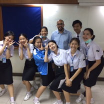 It's fun to teach English in Thailand!