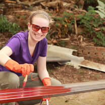 Volunteers painting Thailand