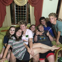 Make volunteer friends in costa rica