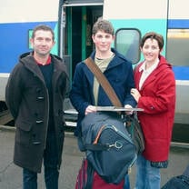 Live with a host family in Ireland