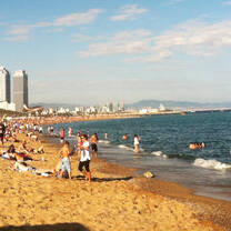 Enjoy the sites of Barcelona while getting TEFL certified
