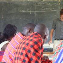 Volunteer teaching Kenya