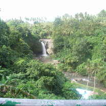 Tegenungan Waterfall