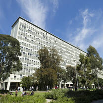 Monash University 