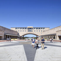 Bond University 