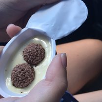 Kinder Treat