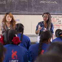 Volunteer abroad in India, and teach english to disadvantaged children 