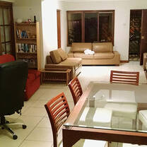 Living and dining room at Karikuy