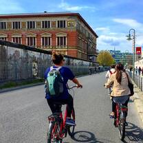 TEFL students biking around Germany