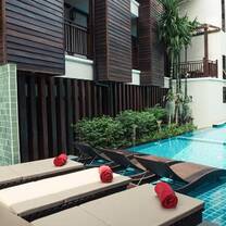 Thailand-cultural-kaleidoscope-with-discover-corps