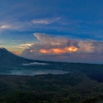 Sunrise volcano hike