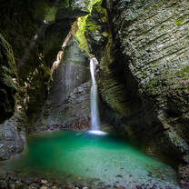 8-day hiking tour DISCOVER SLOVENIAN ALPS - Soca valley