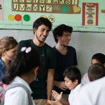 Teach 4 afternoons per week in Panama