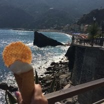 icecream + ocean view