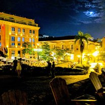 Moonlight @ the Wall of Old City