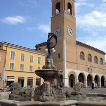 Cagli piazza italy