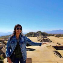 Getting to know part of the Oaxaca ruins!